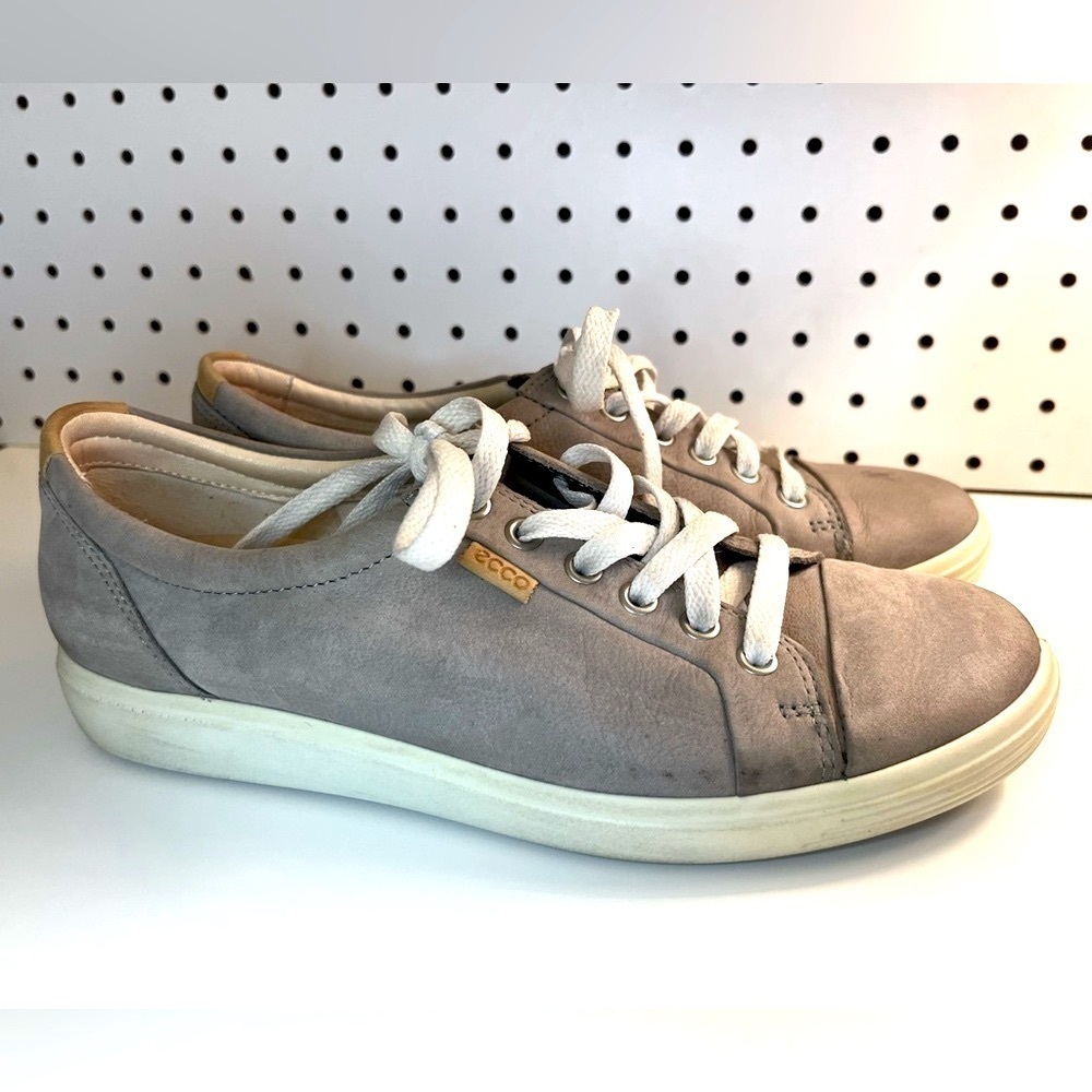 ECCO Soft 7 Women's Leather Casual Classic Solid Sneaker Size 8